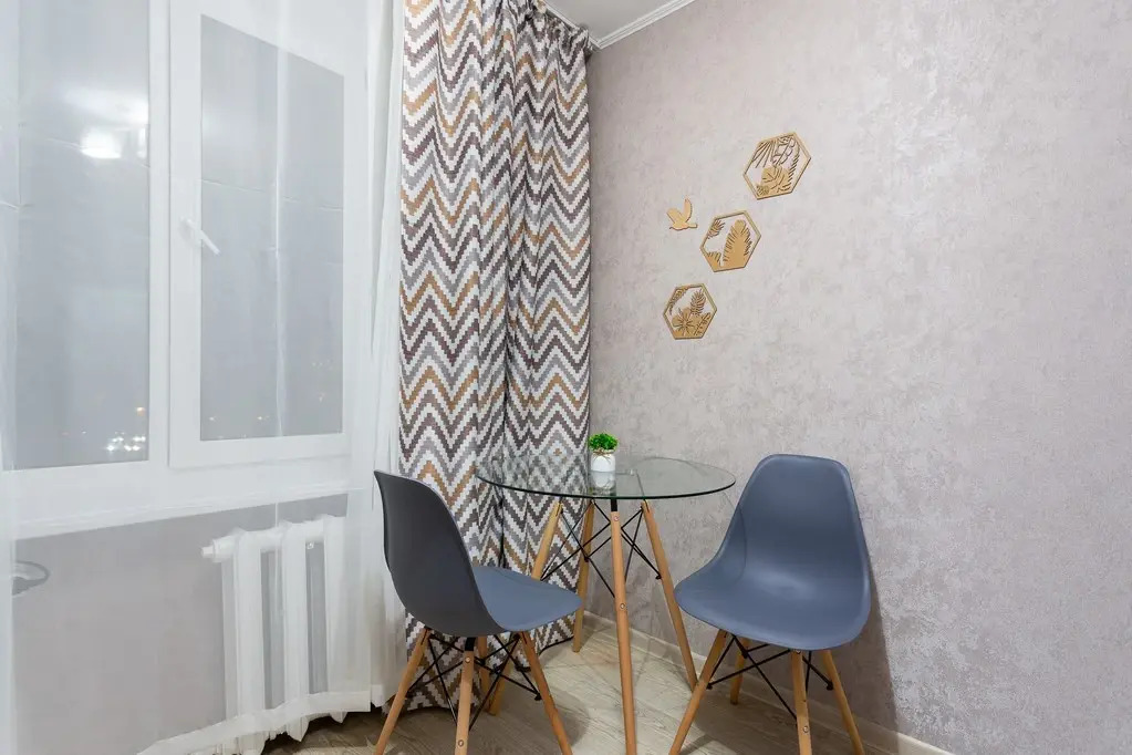 Sadovoe Koltso Izumrudnaya Apartments