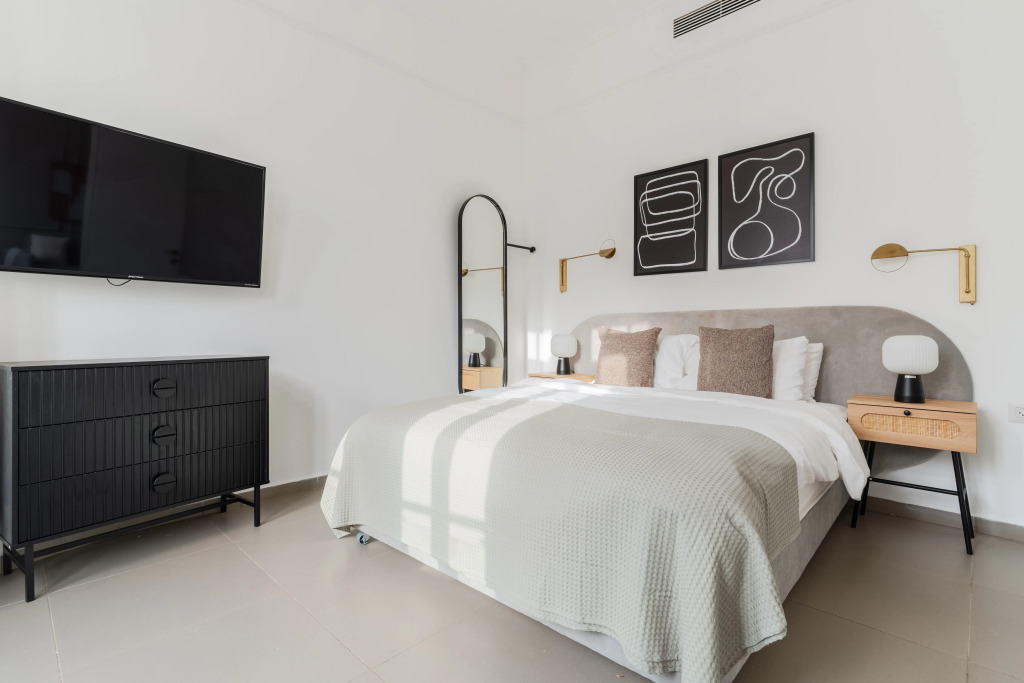 Апартаменты Blueground at Nahalat Byniamin, Exquisite, Balcony ID57