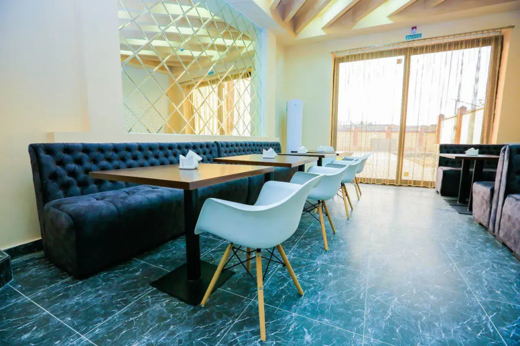 Mahmud Hotel