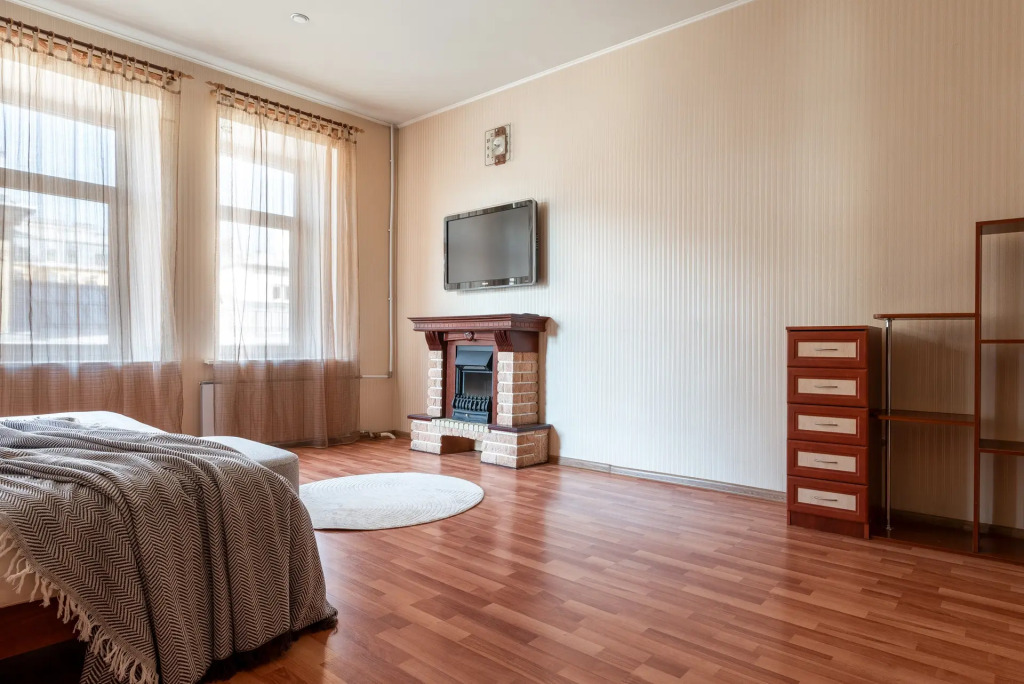 Квартира MyHomeYourHome на Коломенской д.10