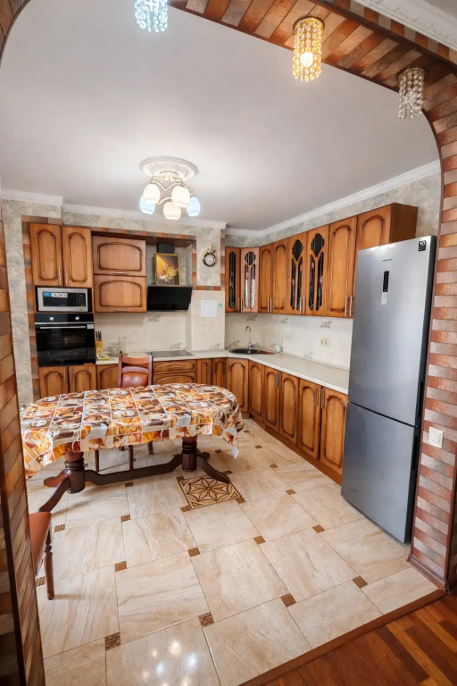 Квартира Шикарная трешка