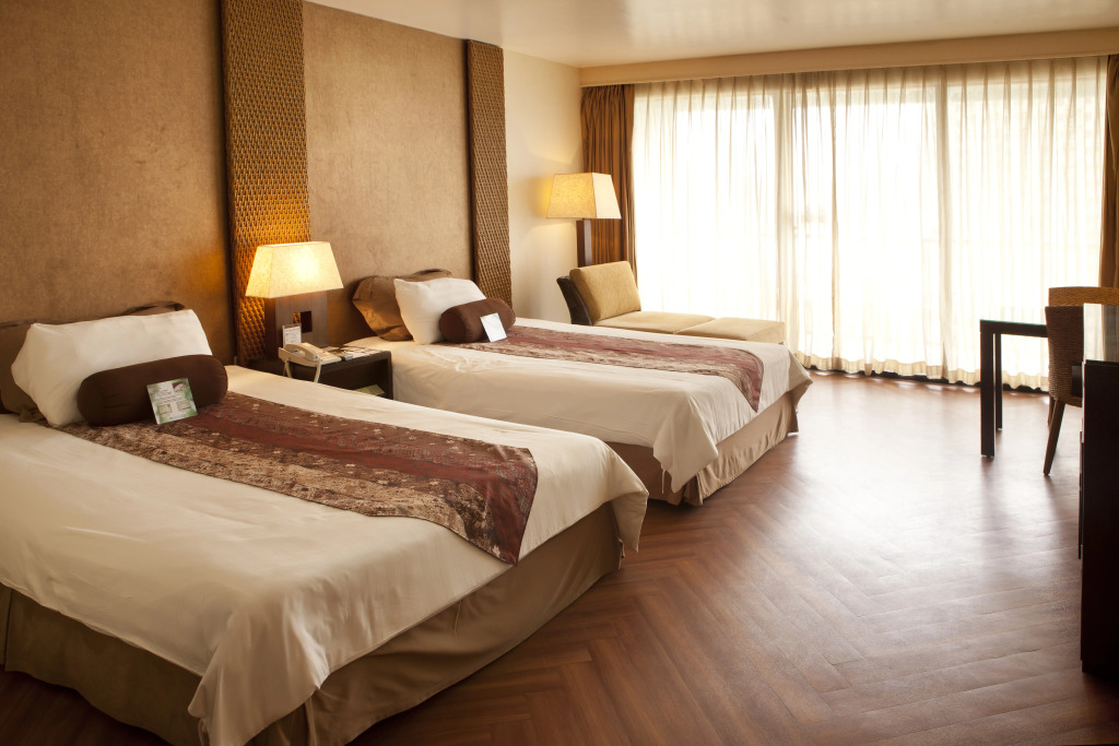 Guam Reef Hotel