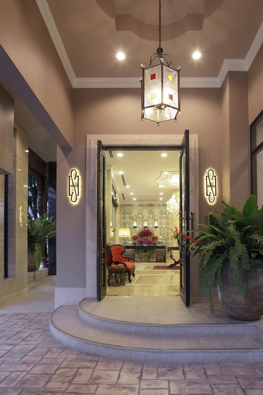 Saras Hotel