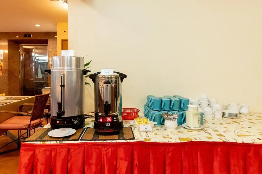 Thipurai Beach Hotel