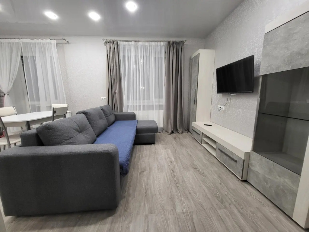 Апартаменты GuestKomi Тентюковская 300 4 этаж