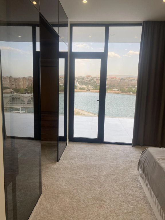 Отель White House Yerevan