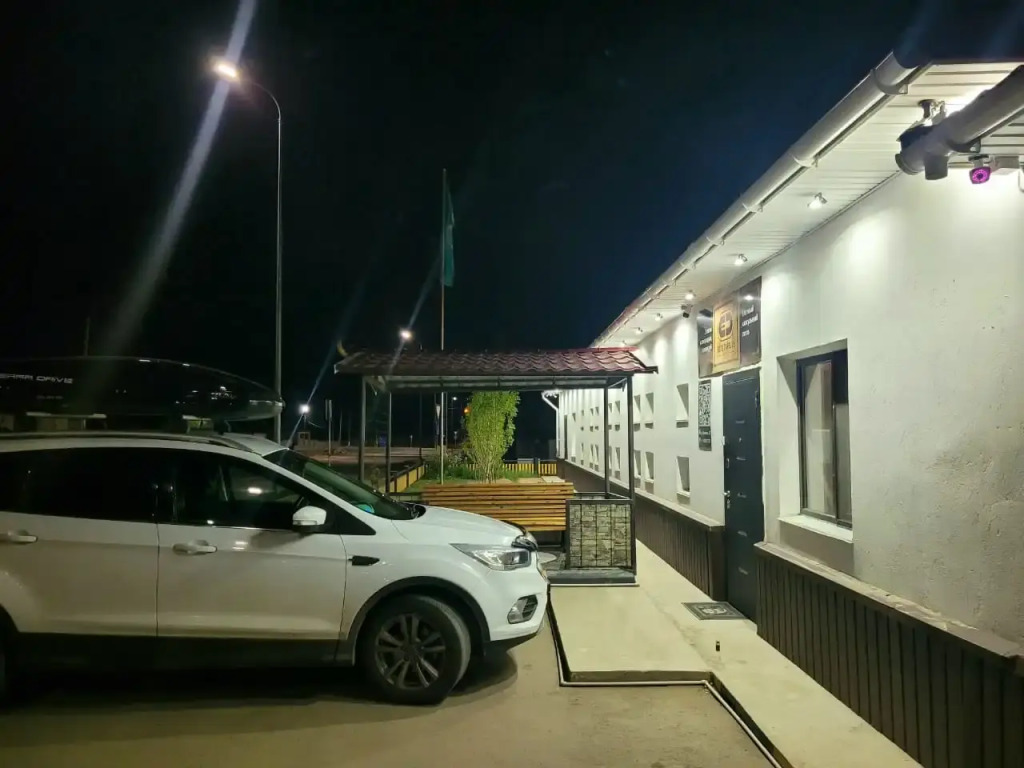 Elite Capsule Hotel