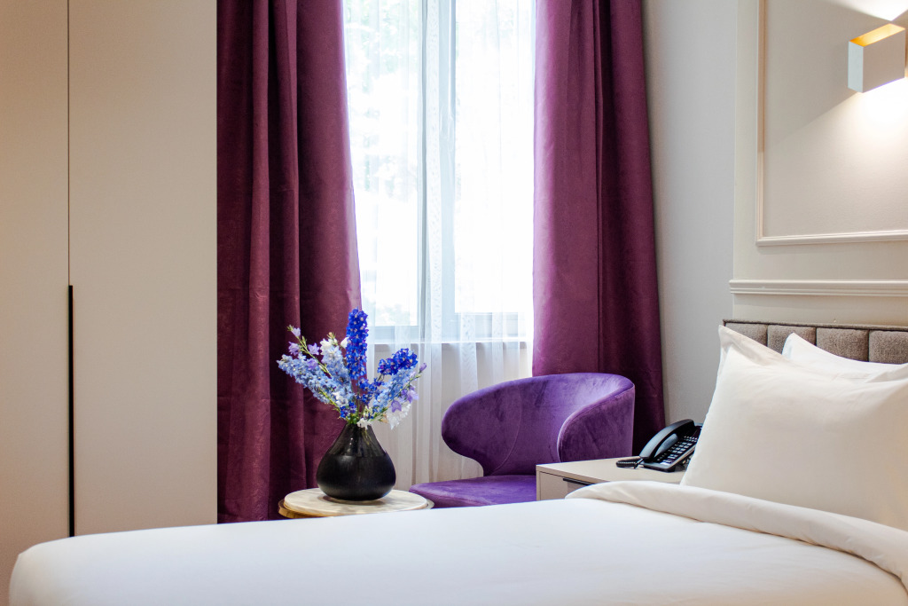 Orient Hotel Bishkek (Ориент отель Бишкек)