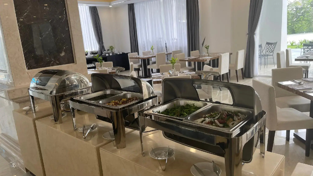 Отель Orson Hotel & Resort Con Dao