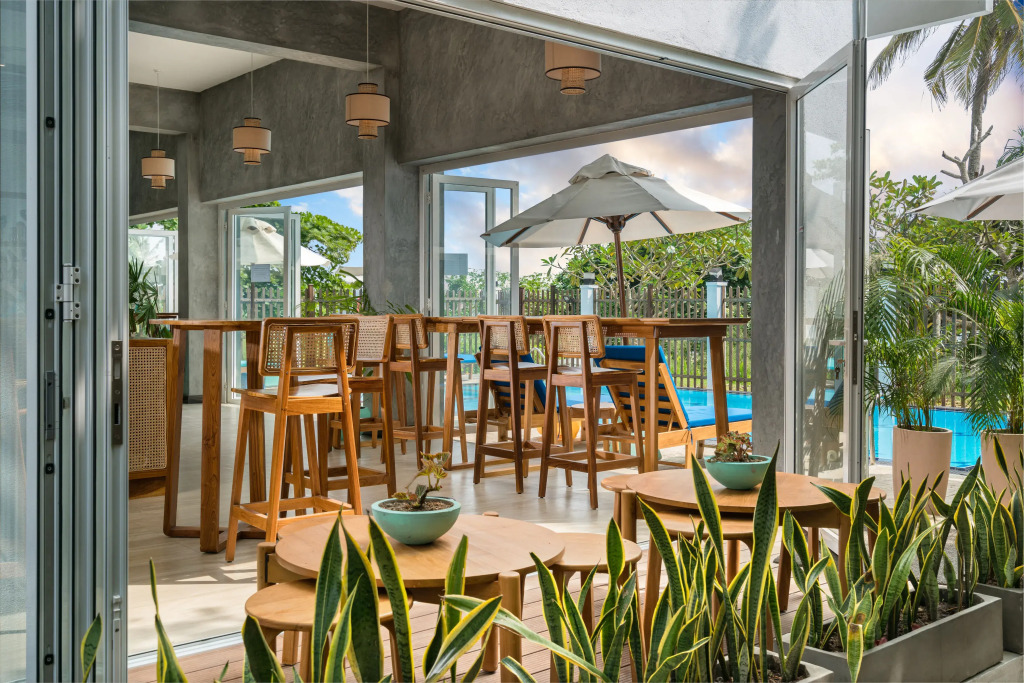 Отель Outpost Weligama Beachfront