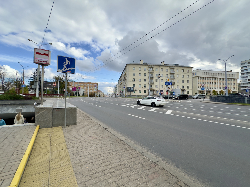 Квартира Двухкомнатная Просторная в Самом Центре Минска Немига