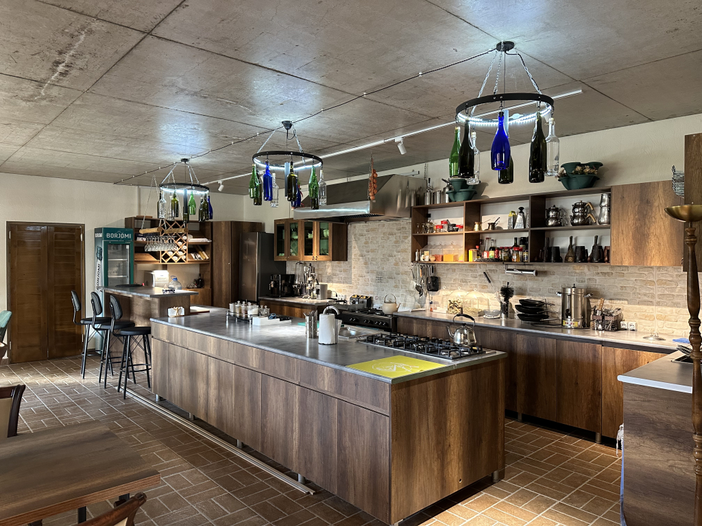 Pesvebi Design Hotel and Cellar