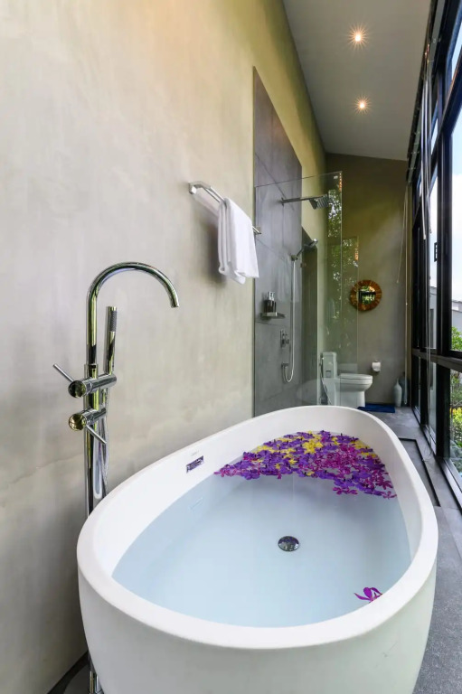 Вилла Tropical Paradise Villa with Large Pool