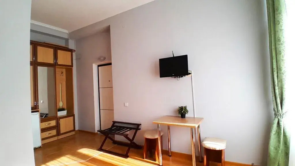 Provans Apartments