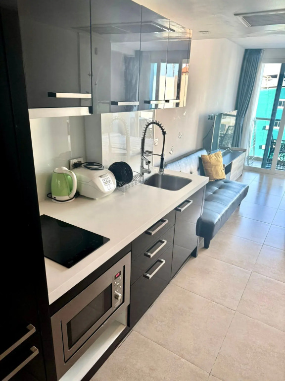 Апартаменты Centara Avenue Residence