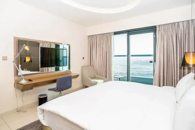 Апартаменты Paramount Tower 1 BR