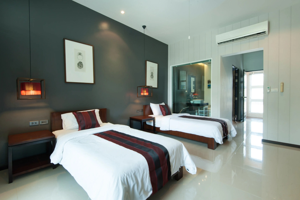 Вилла Luxurious Private pool villa near beach