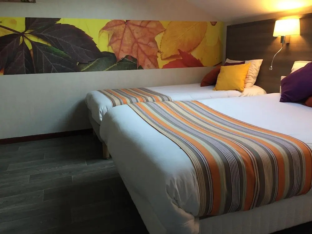 Отель Hotel de lAvenue