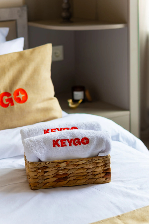 Апартаменты KeyGo #0147 1 Bedroom near Opera Theatre