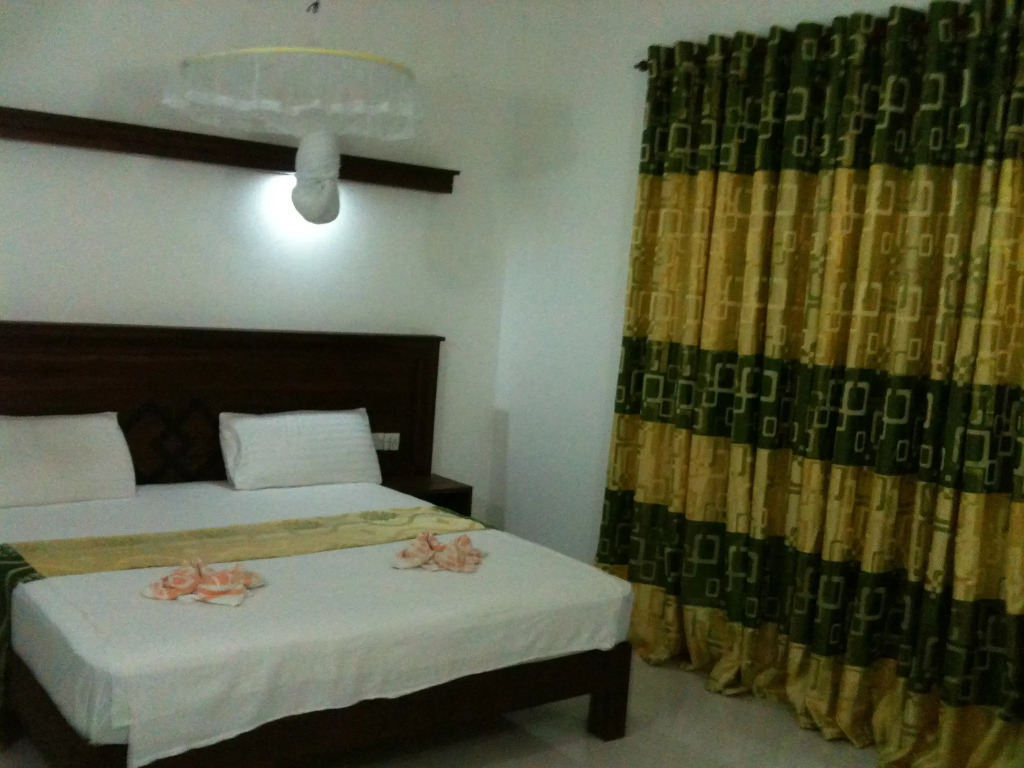Отель Suwa Arana Resort & Spa Mirissa