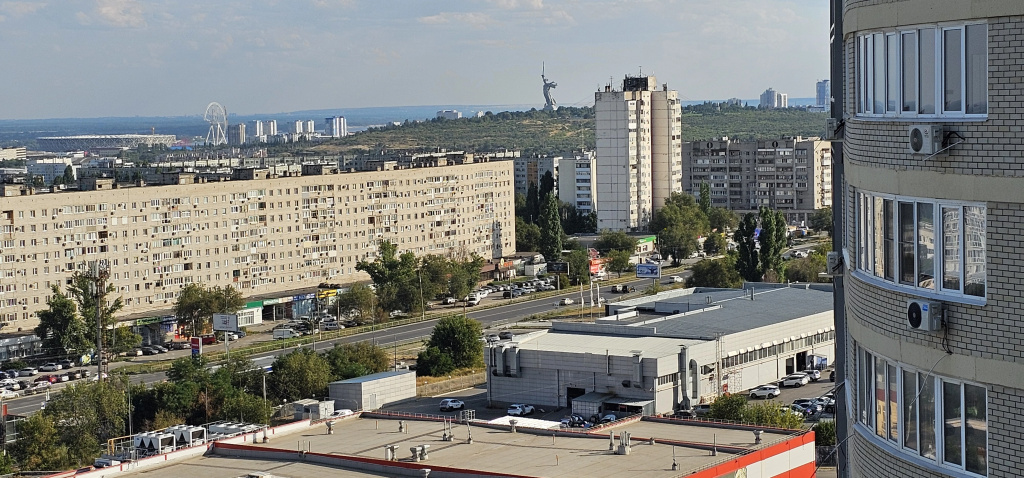 Квартира евродвушка с панорамным видом на Волгу и Мамаев Курган