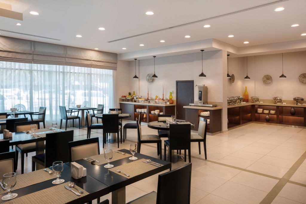 Holiday Inn Express Dubai Safa Park by IHG