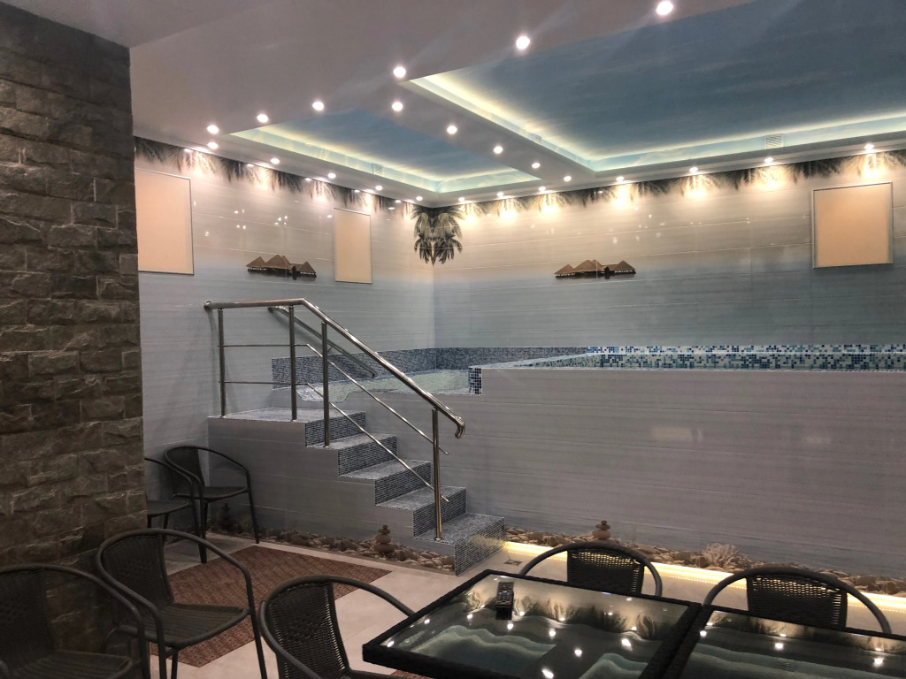 Отель Orange