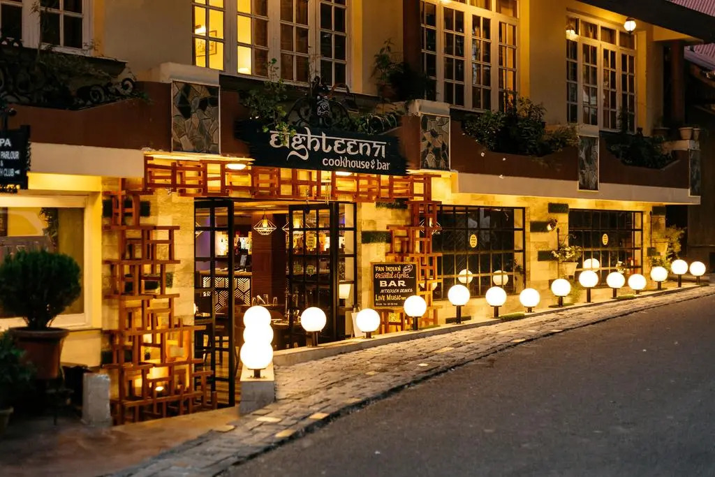 Hotel Willow Banks, Mall Road Shimla