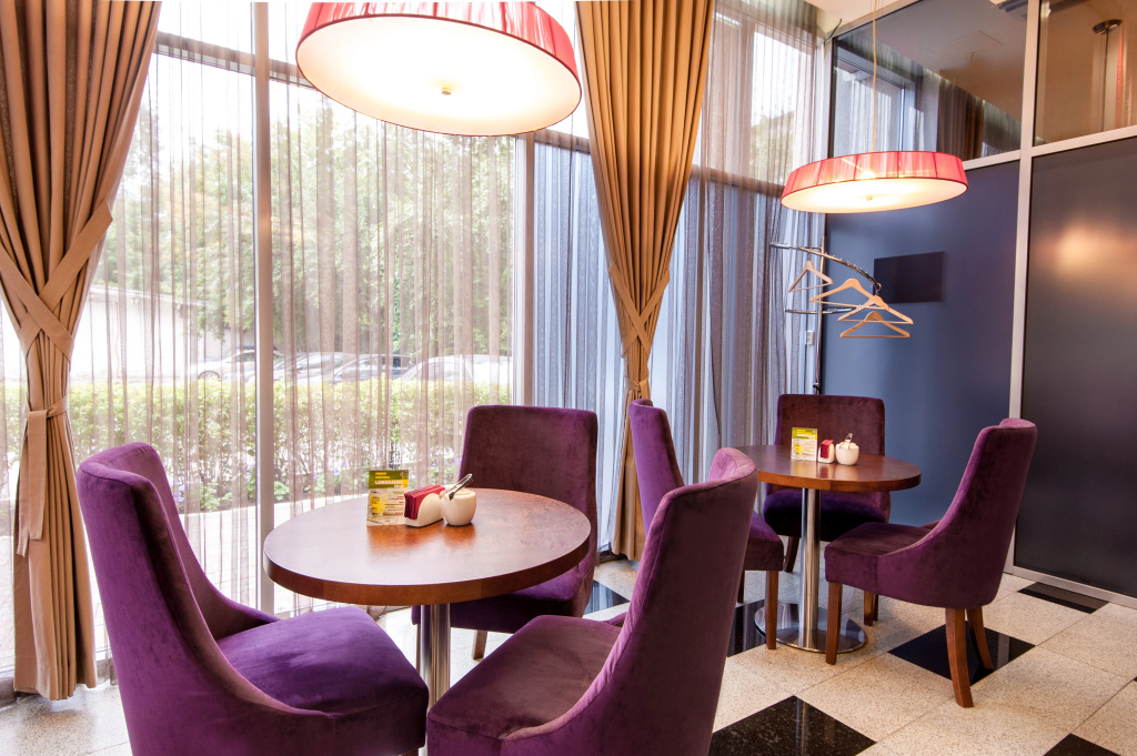 Отель Гранд Авеню by USTA Hotels