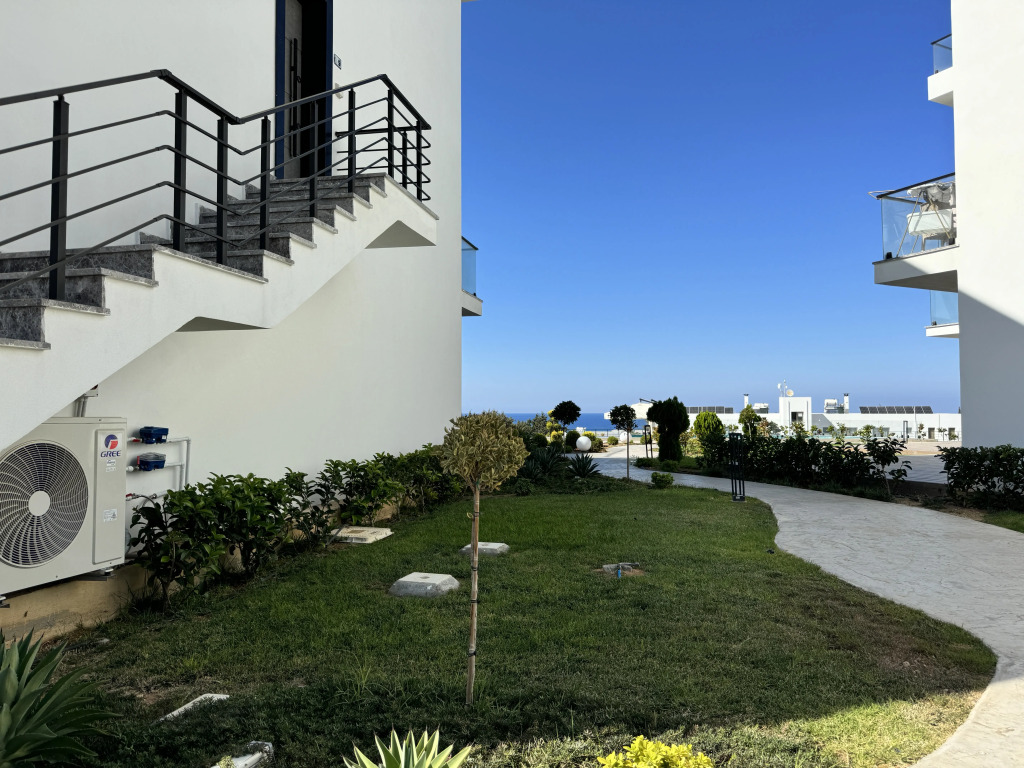 Апартаменты Siesta Beach Front просторные у моря