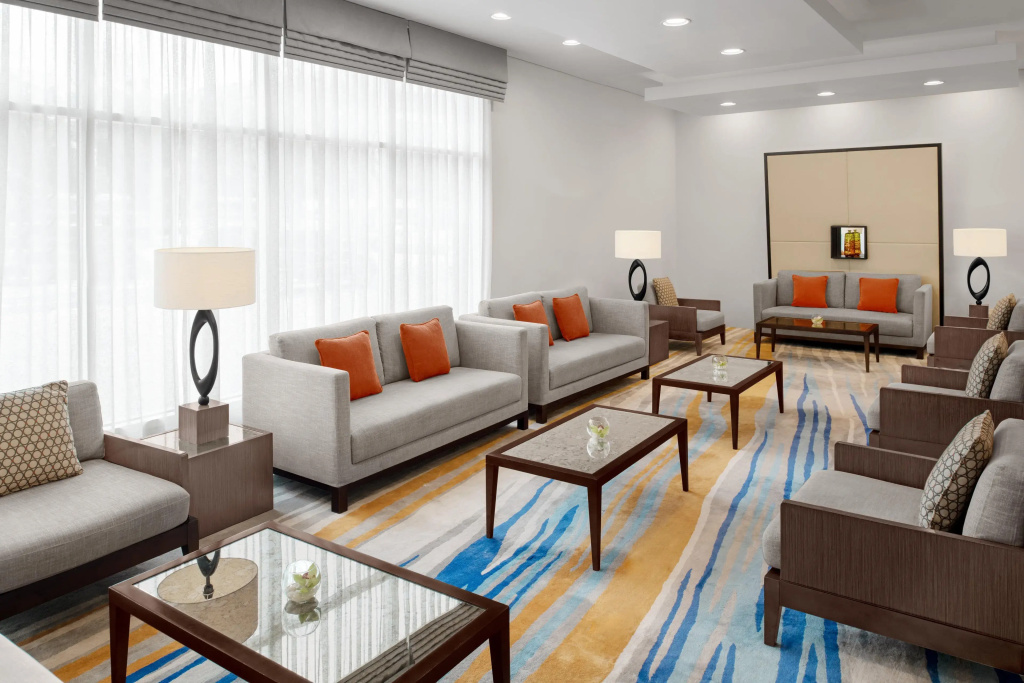 Holiday Inn Express Dubai Safa Park by IHG