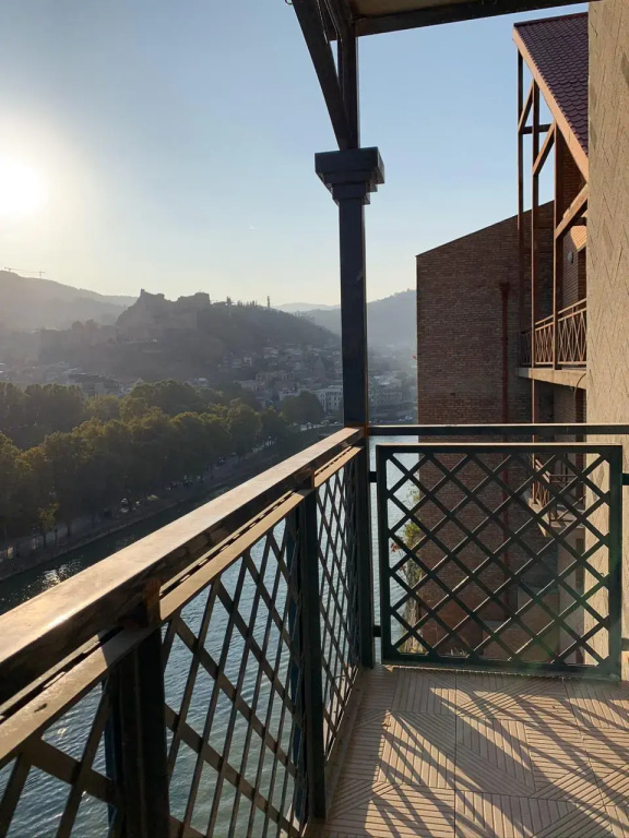 Sandali Metekhi Boutique Hotel