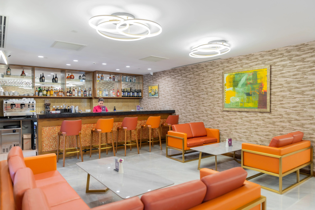 The Central Point Hotel Baku