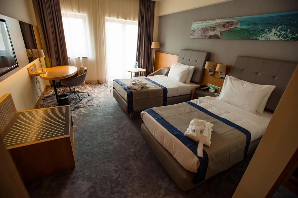 Holiday Inn Aktau by IHG