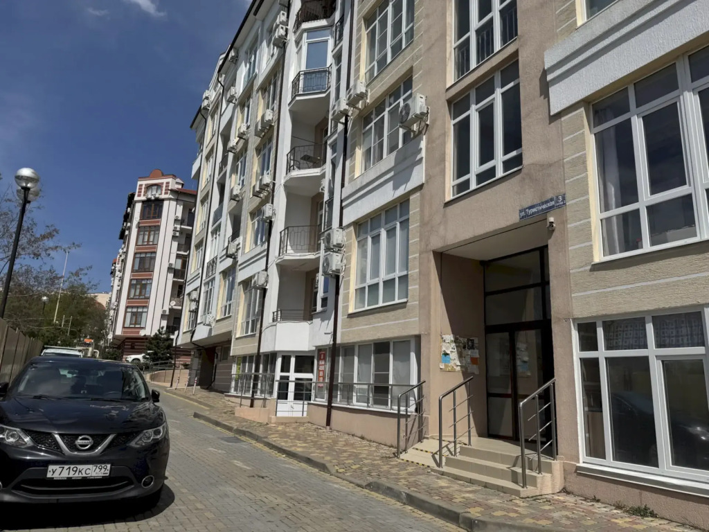 Квартира 471 Сдаётся Посуточно Студия с Отдельным Входом Жк Лазурный