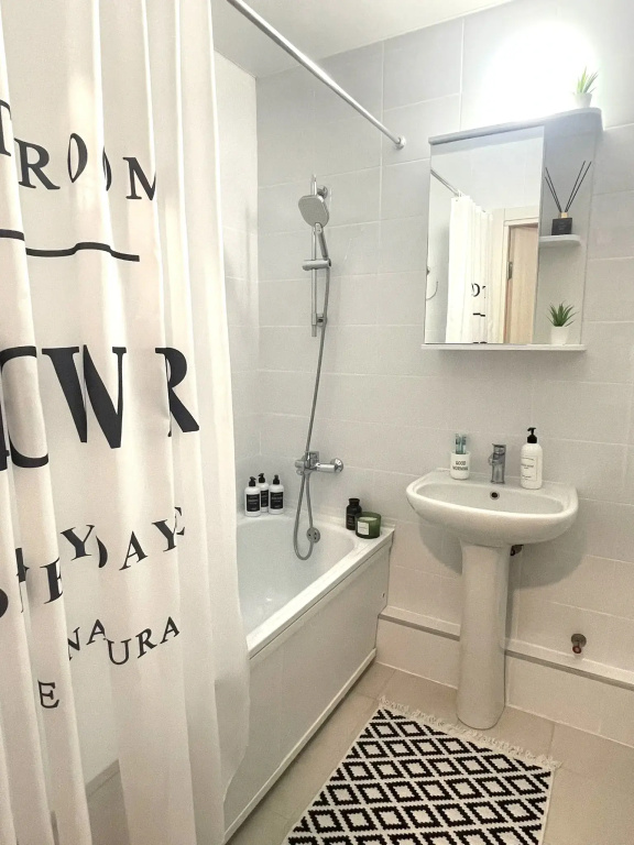 Квартира Apartment Sweet Home на Мурата Ахеджака 16/1