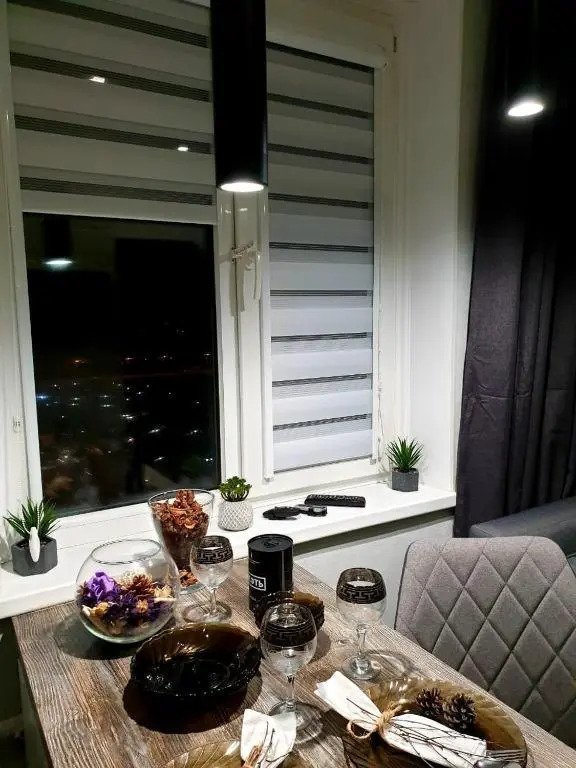 Квартира Lux-Apartments на Дериглазова 43А