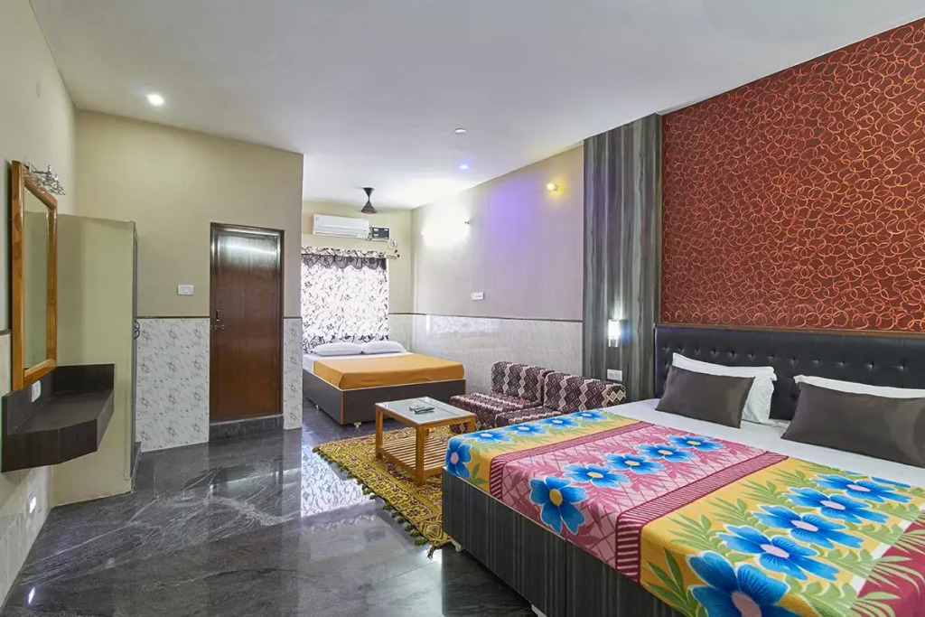 Vinodhara Guest House