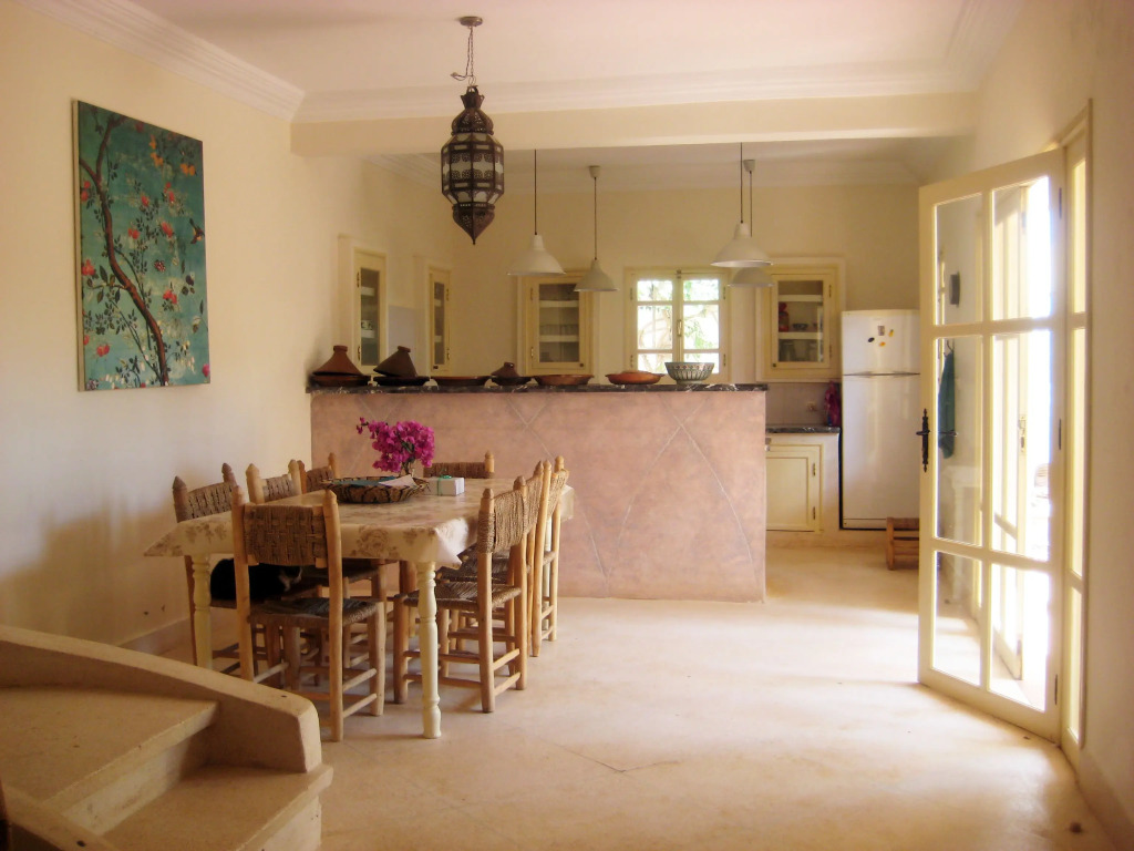 Tilily Home And Garden