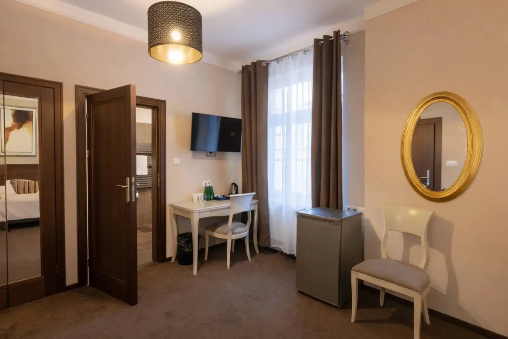 Отель Royal Rooms by Wow Homes