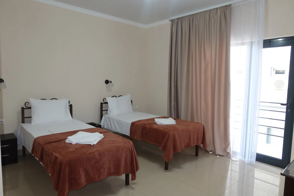 Abas Hotel