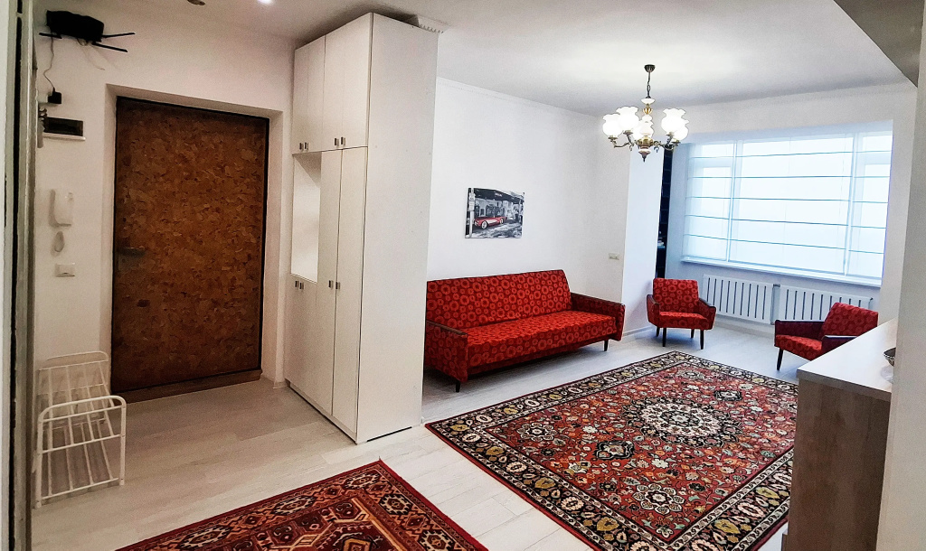 Квартира Комфортная в центре Алматы , вид на горы