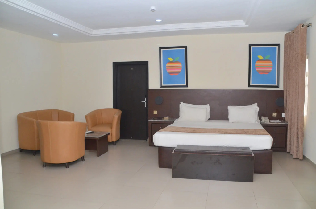 Nesville Suites