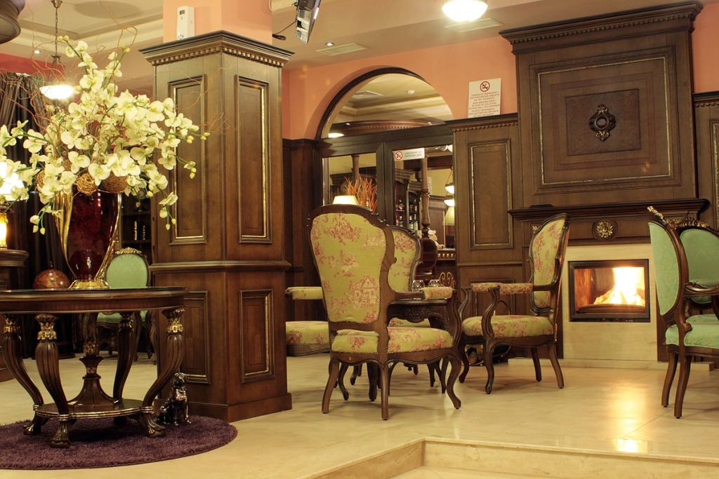Hotel Chinar
