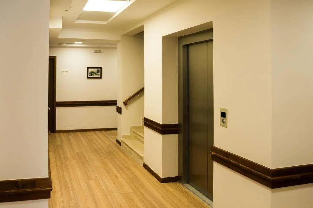 Hotel Argjiro