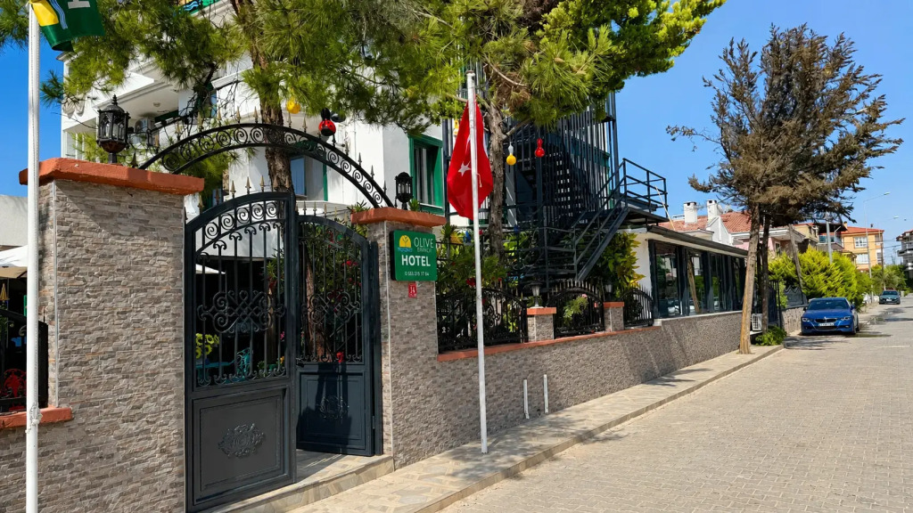 Olive Branch Hotel