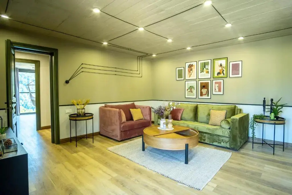 Hover Boutique Hotel