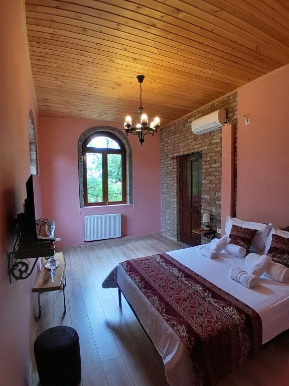 Бутик-отель Château Fort de Manavi, Boutique Hotel