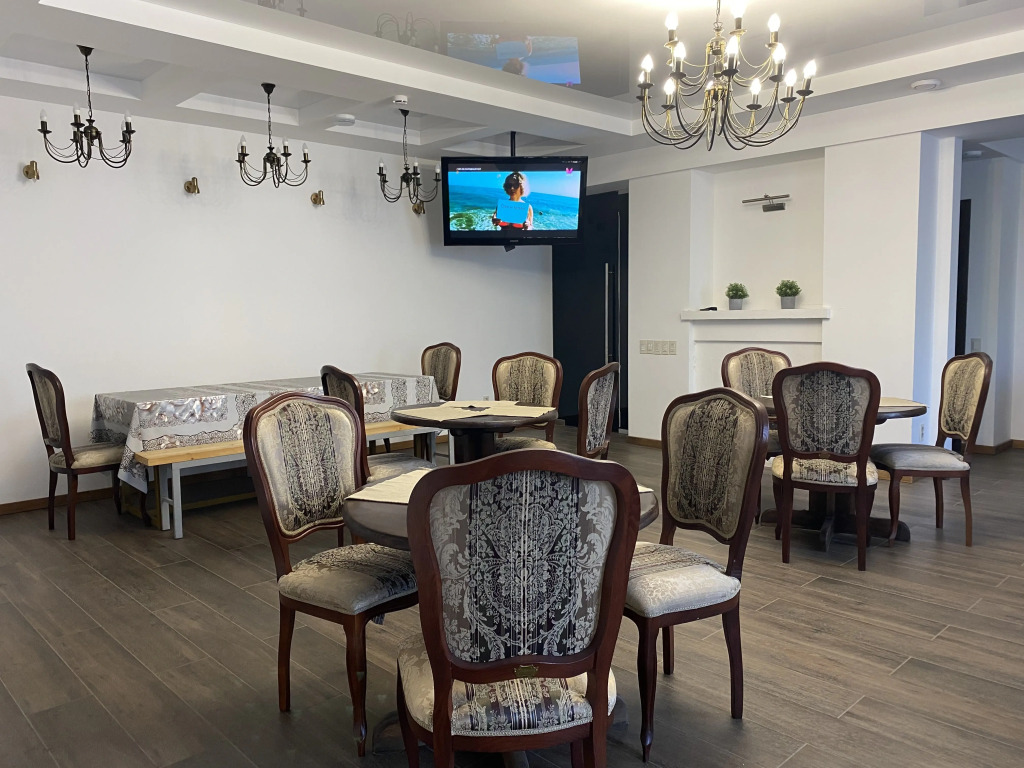 Evro Hotel