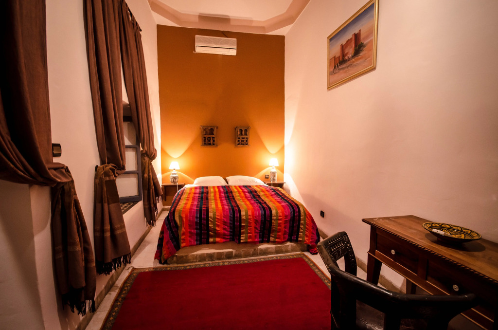 Riad Azalia